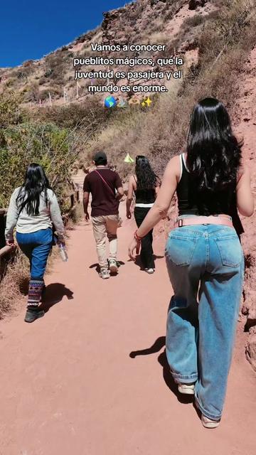@Zely Vásquez🔥
