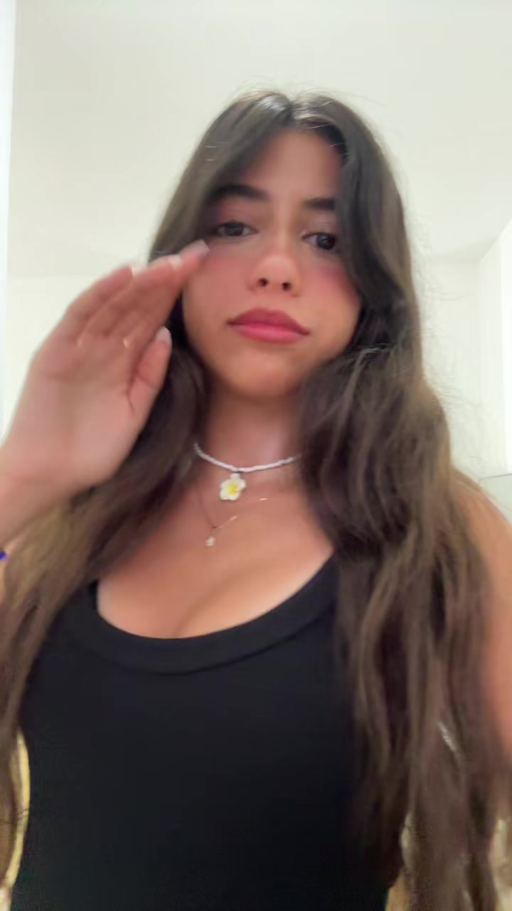 @𝐇𝐢𝐥𝐚🤍