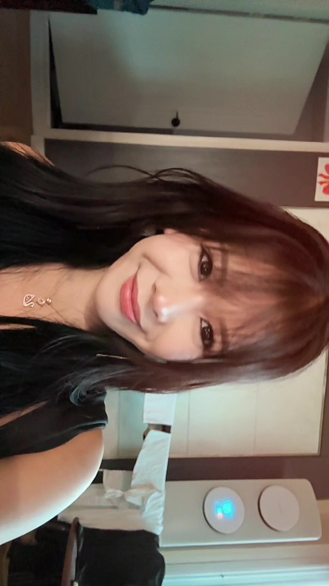 @Minnie_