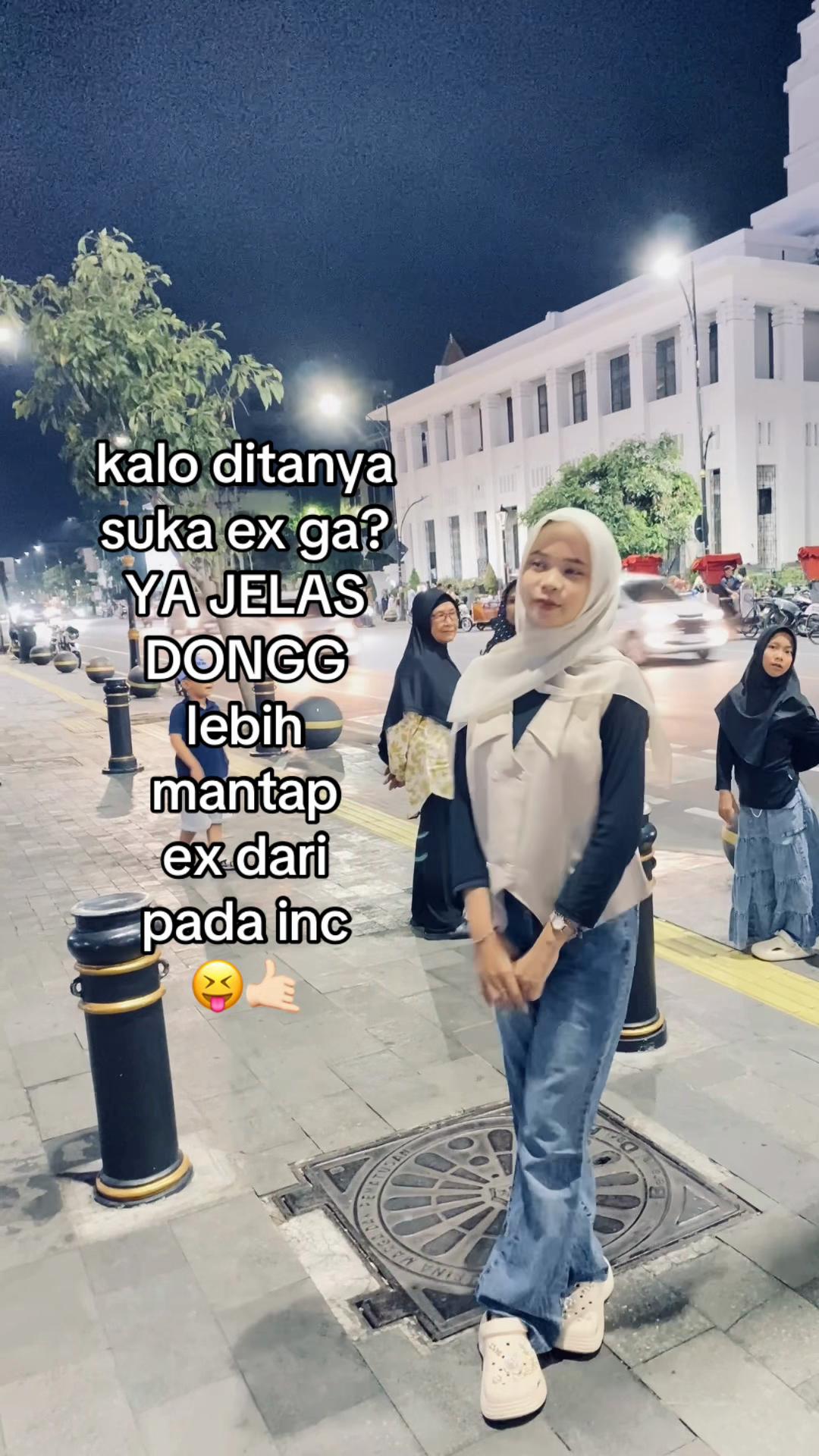 @𝒔𝒐𝒇𝒊𝒂 𝒔𝒕𝒐𝒓𝒆