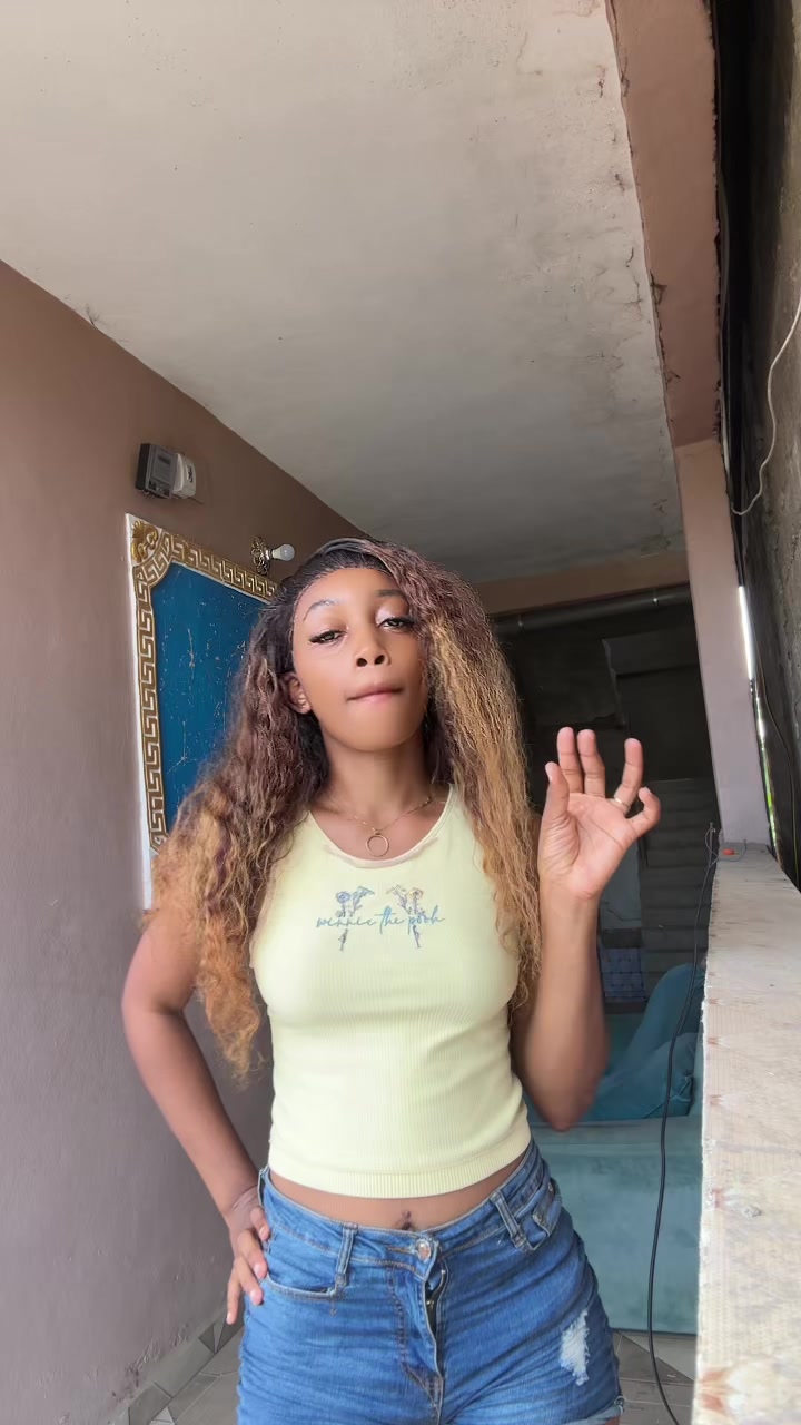 @Ana&iuml;s 😍