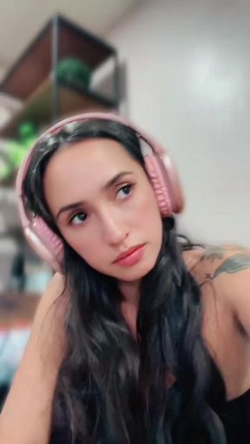 @Marisa B🦄