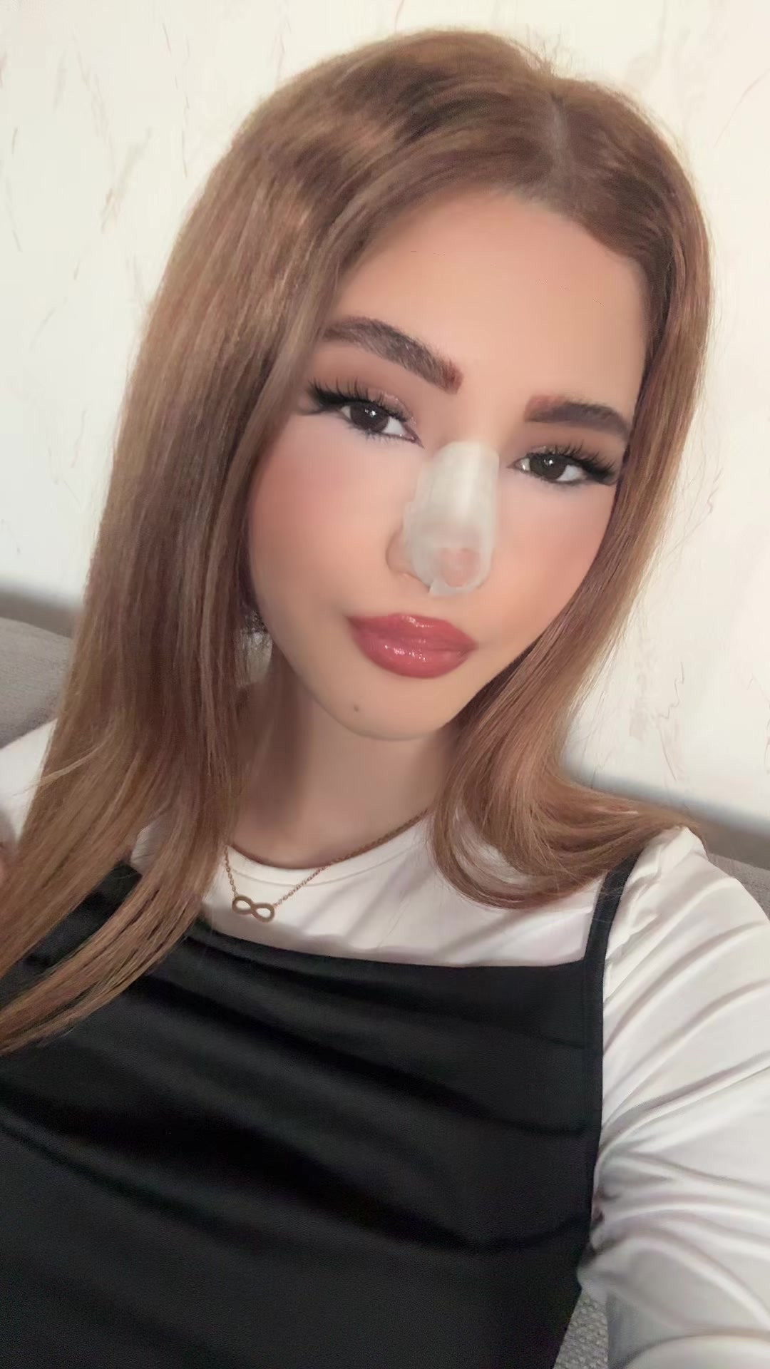 @𝙳𝚘𝚗𝚢𝚊 🖤