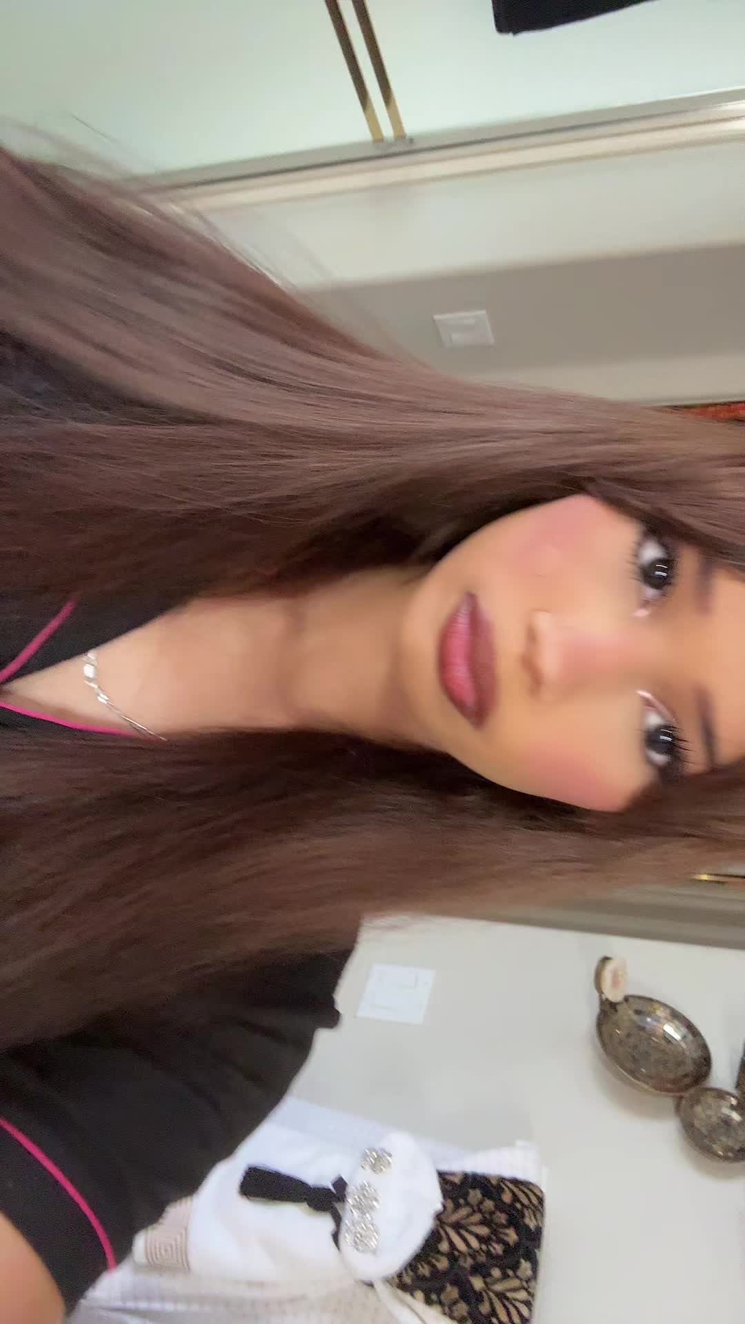 @modellmonsterr