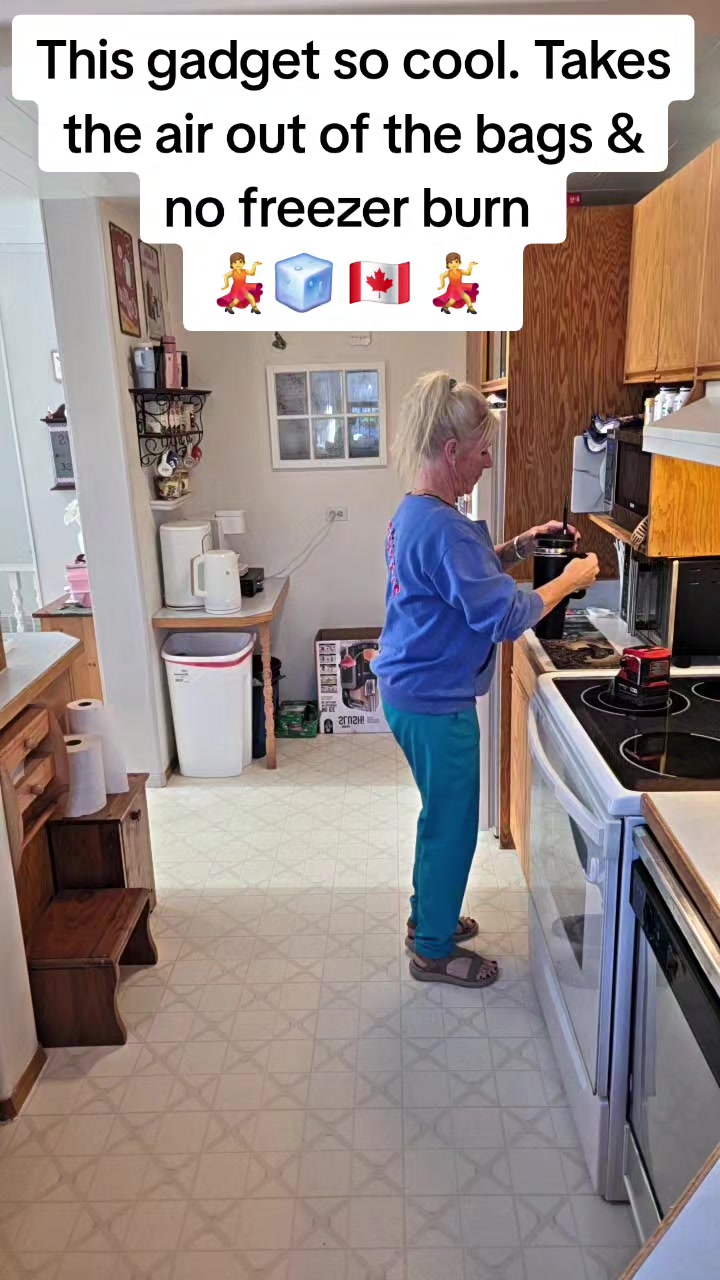 @🇨🇦  jeanmoores 🇨🇦 💃 ❤️ 🥰