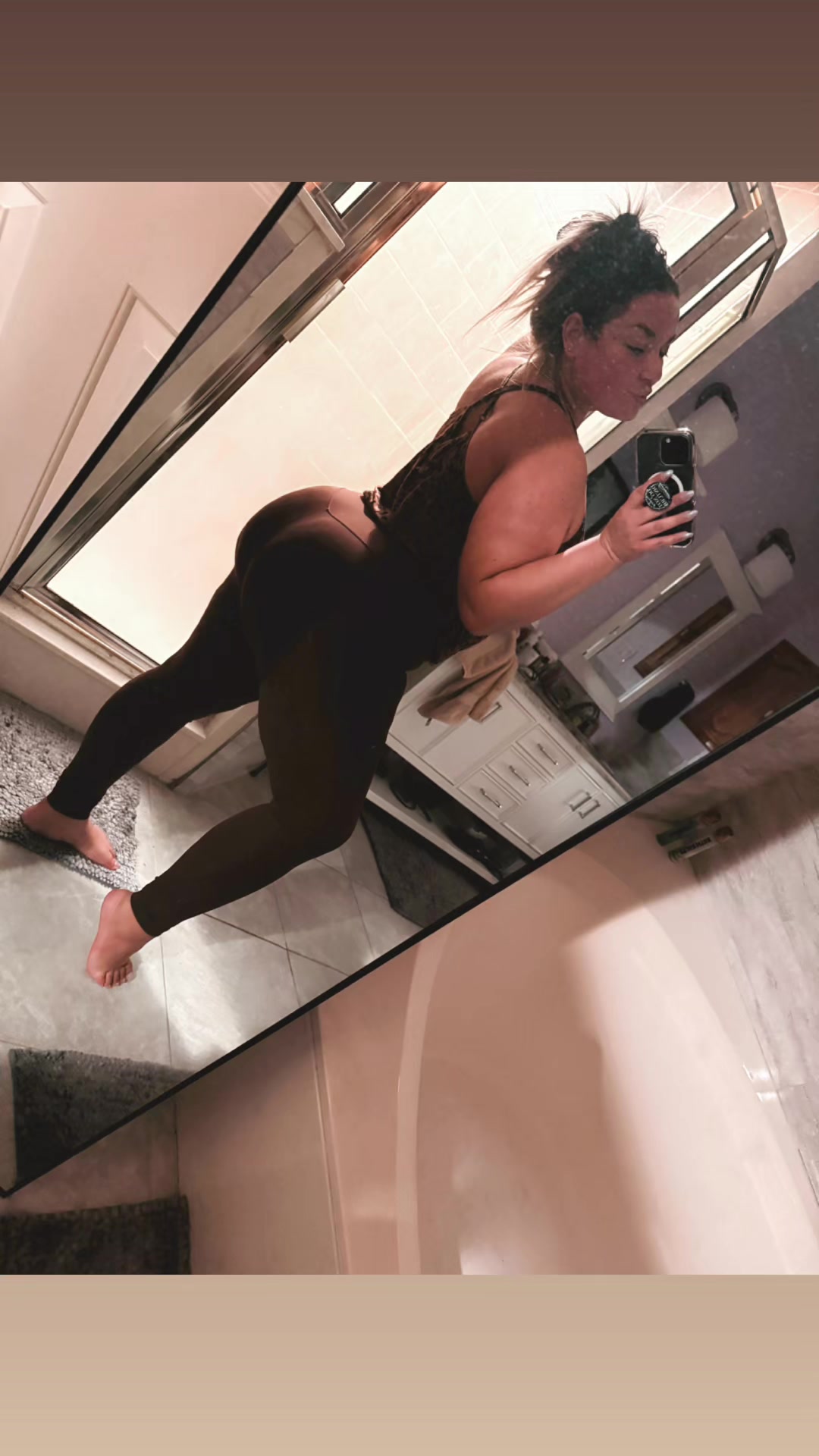 @Lizzeth