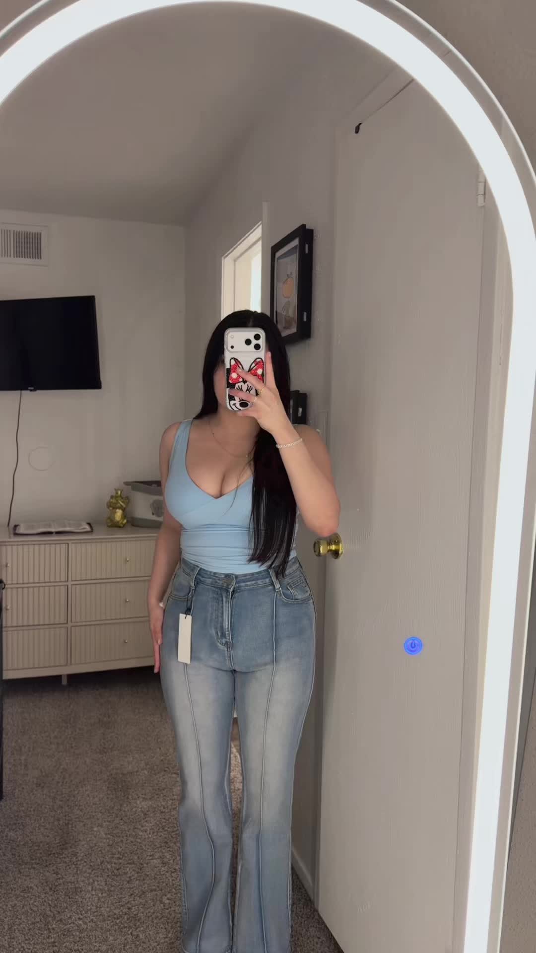 @Celina_Reyes01