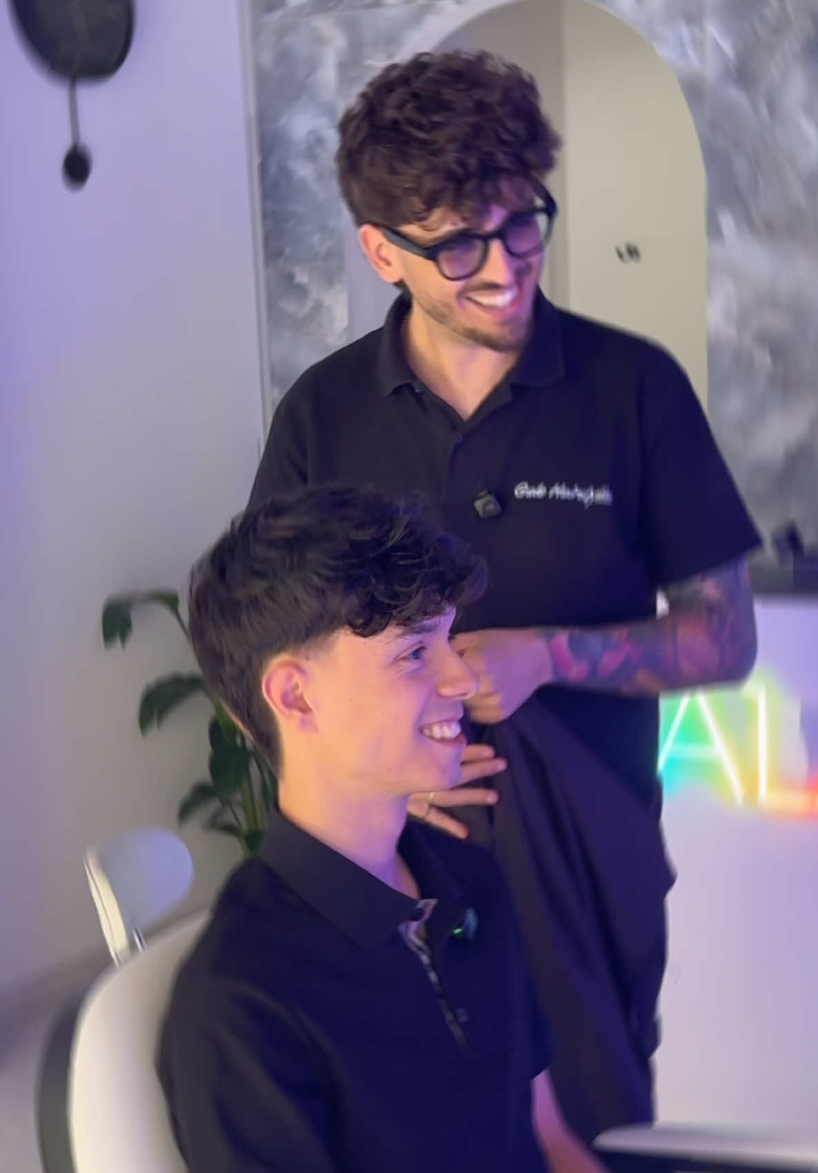 @Gala Hairstylist
