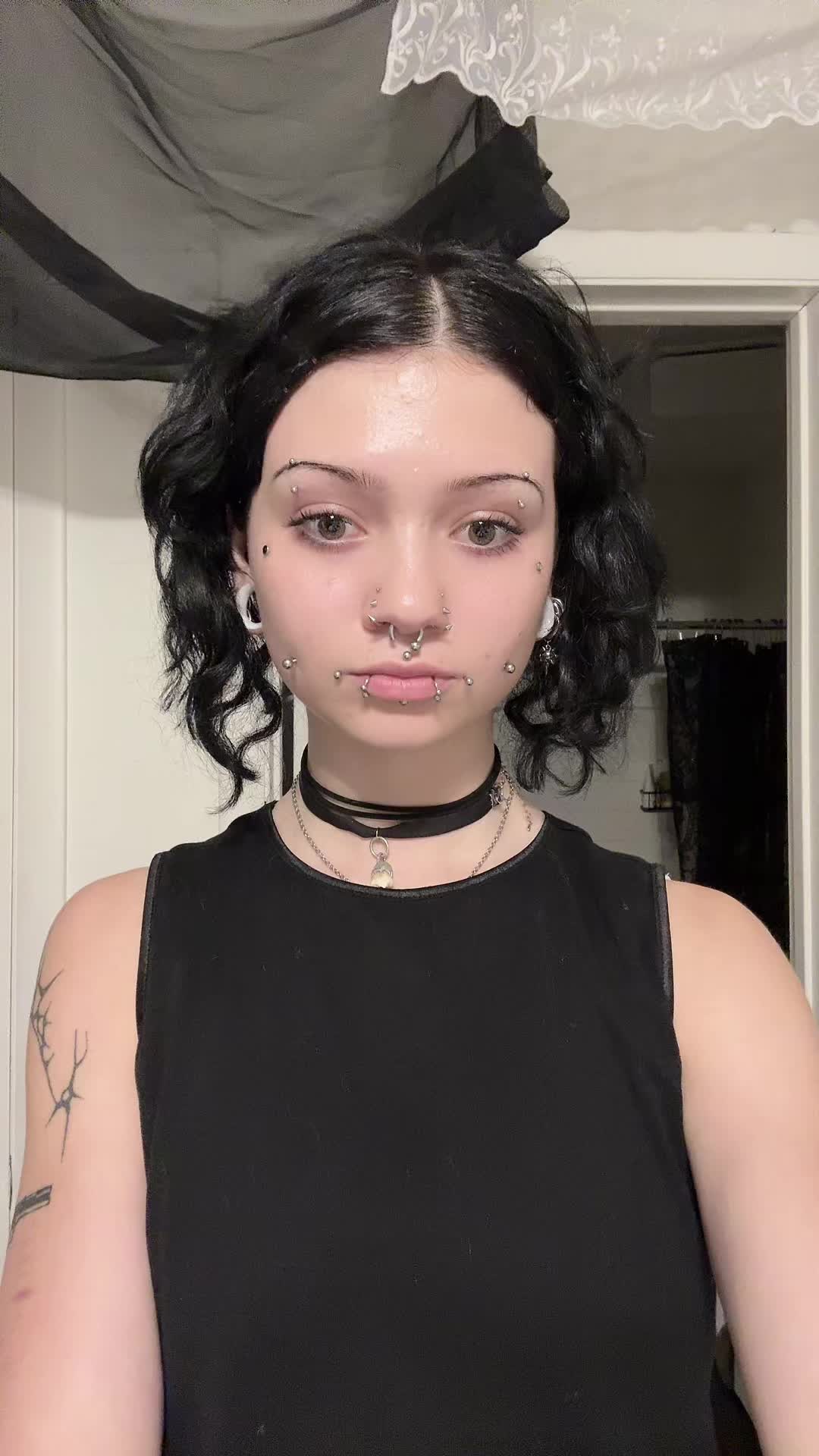 @miss.porcelain_