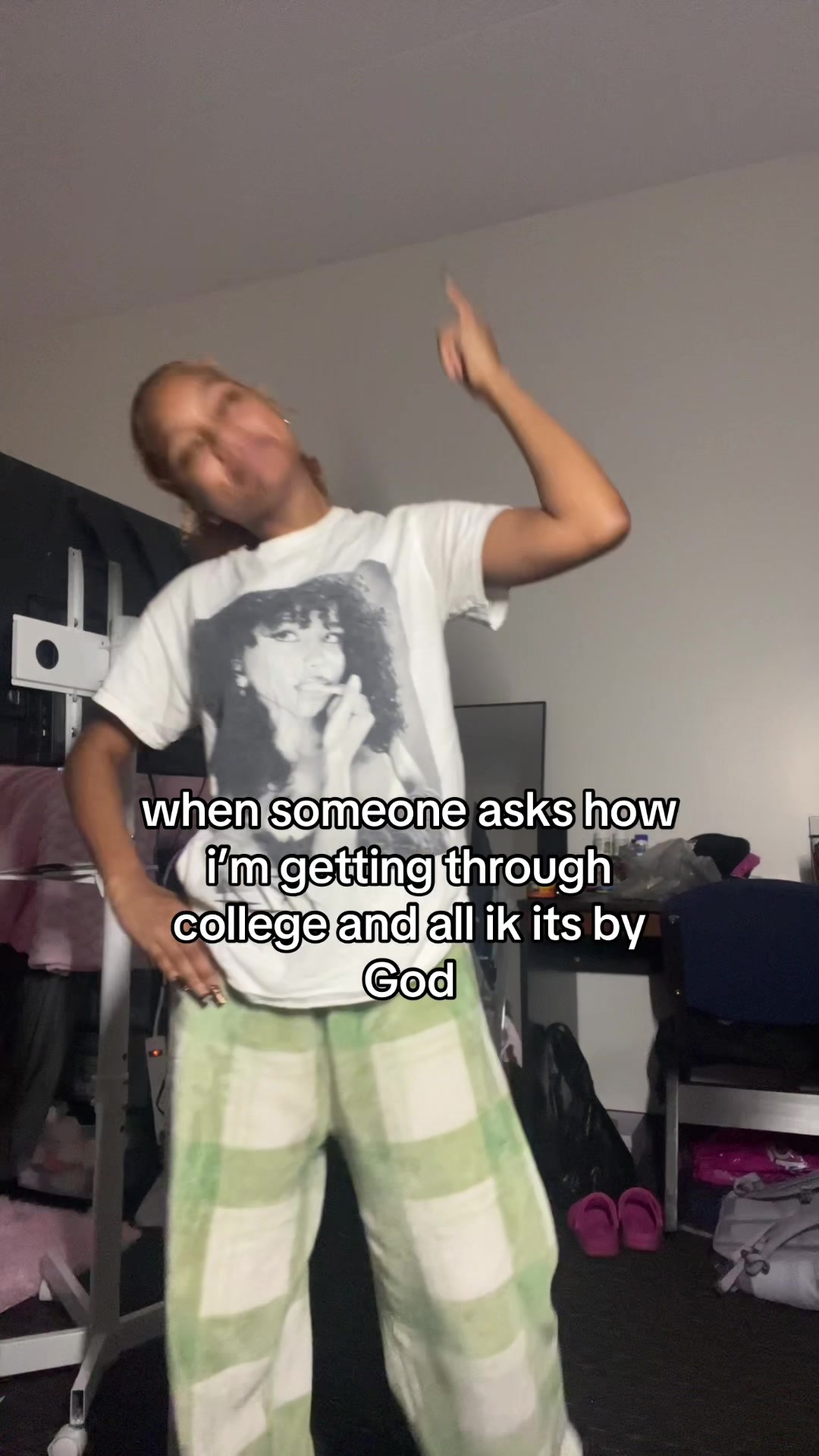 @BRI NICOLE