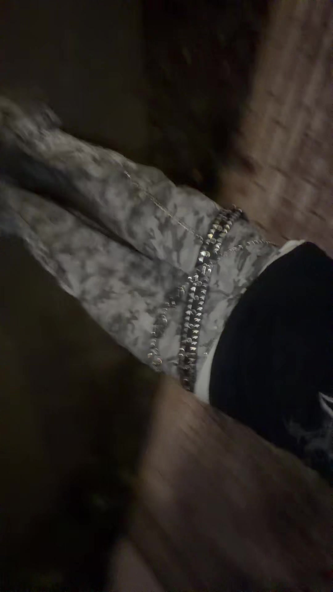@C4m