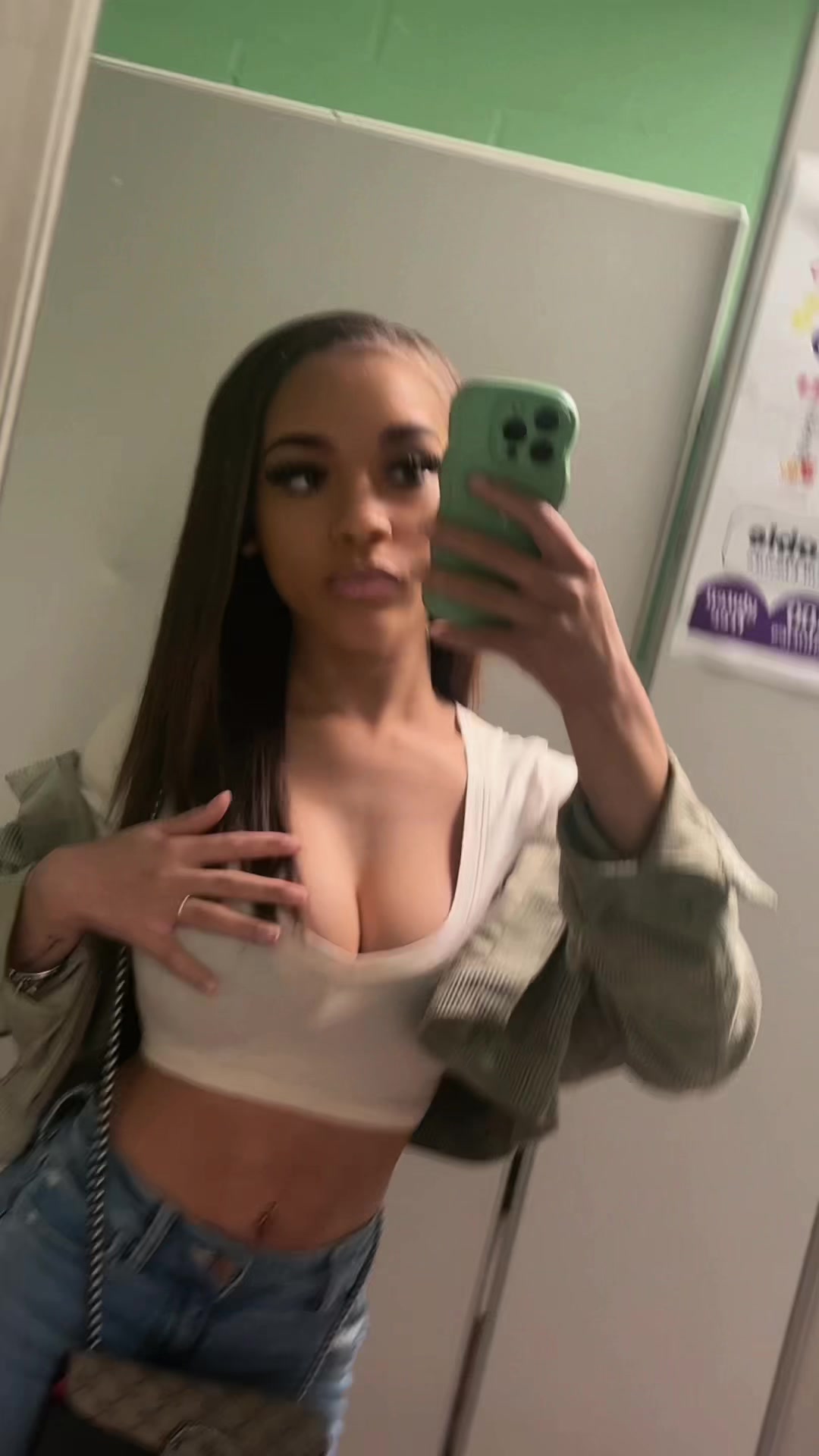 @janiya