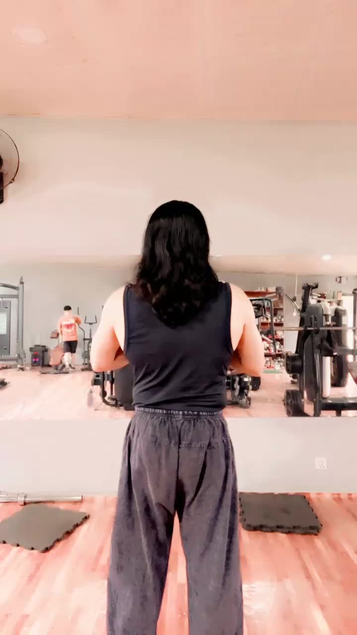 @Raj Gautam ®️ 👑