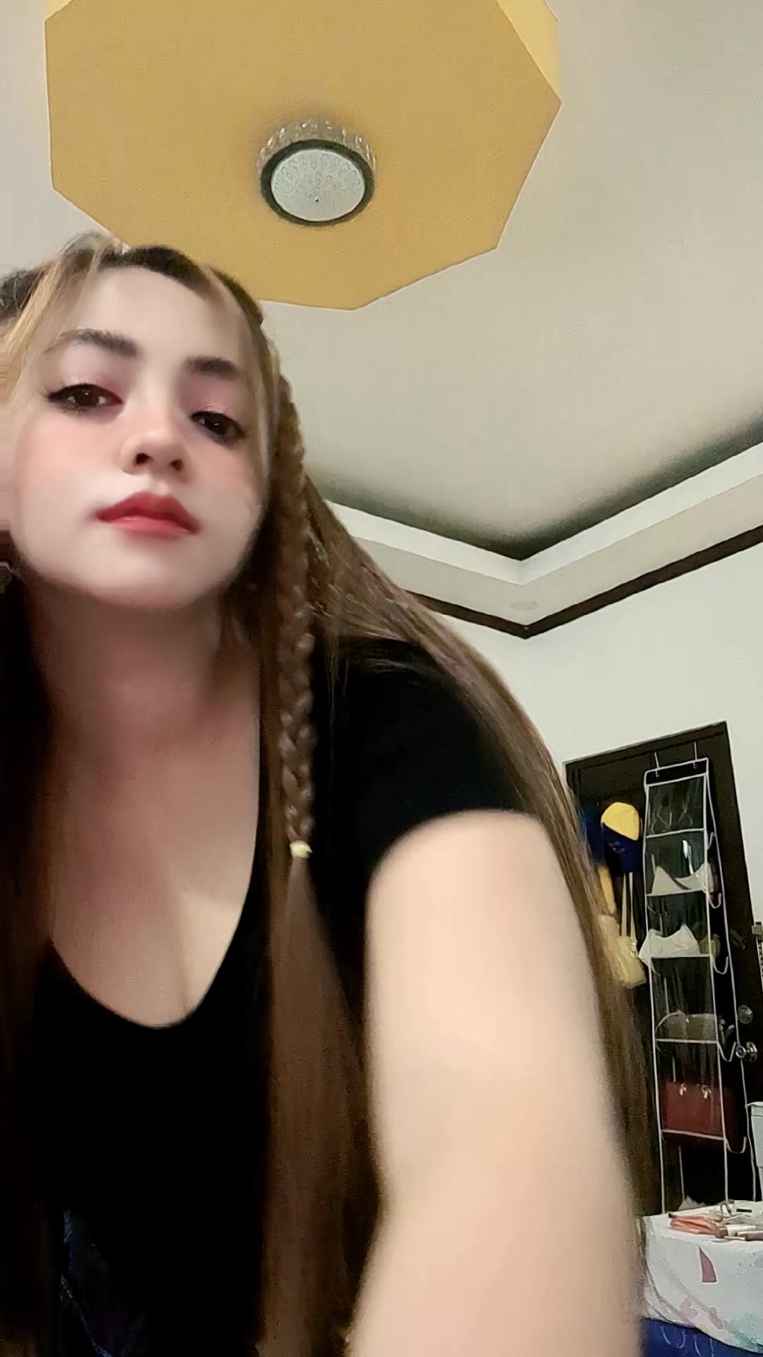 @sweetly.jeeneell