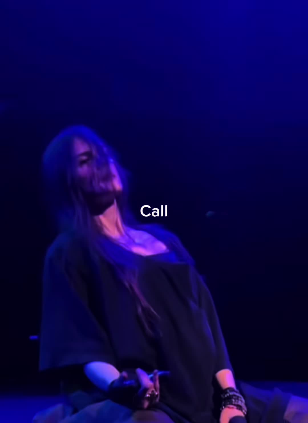 @โ
L30.Isellaโ
(Sofia Fanpage)