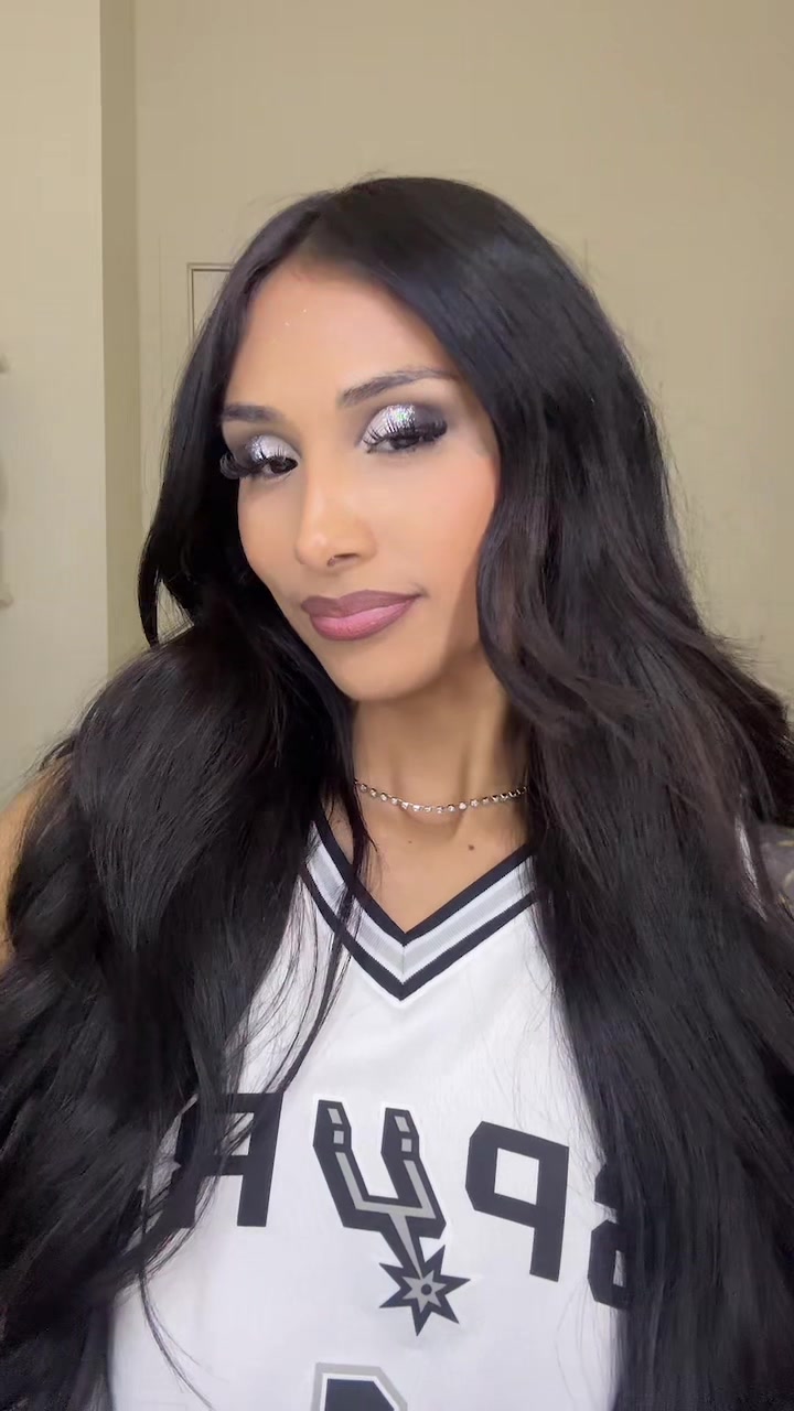 @𝒥