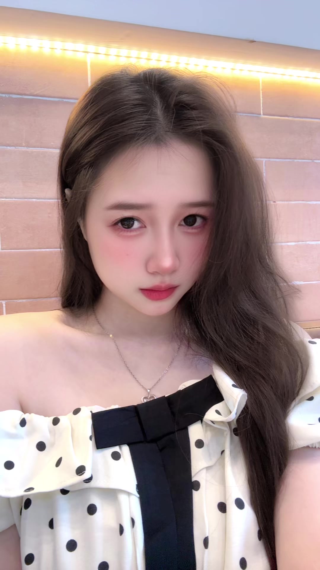 @Ng Việt zú Tây