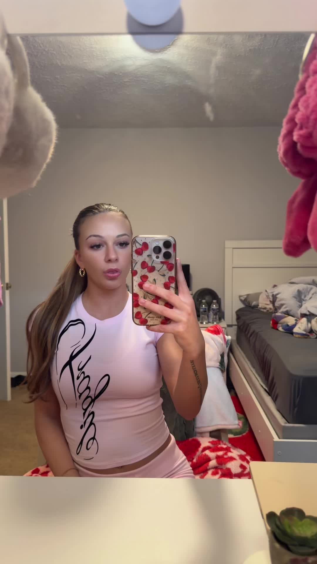 @?