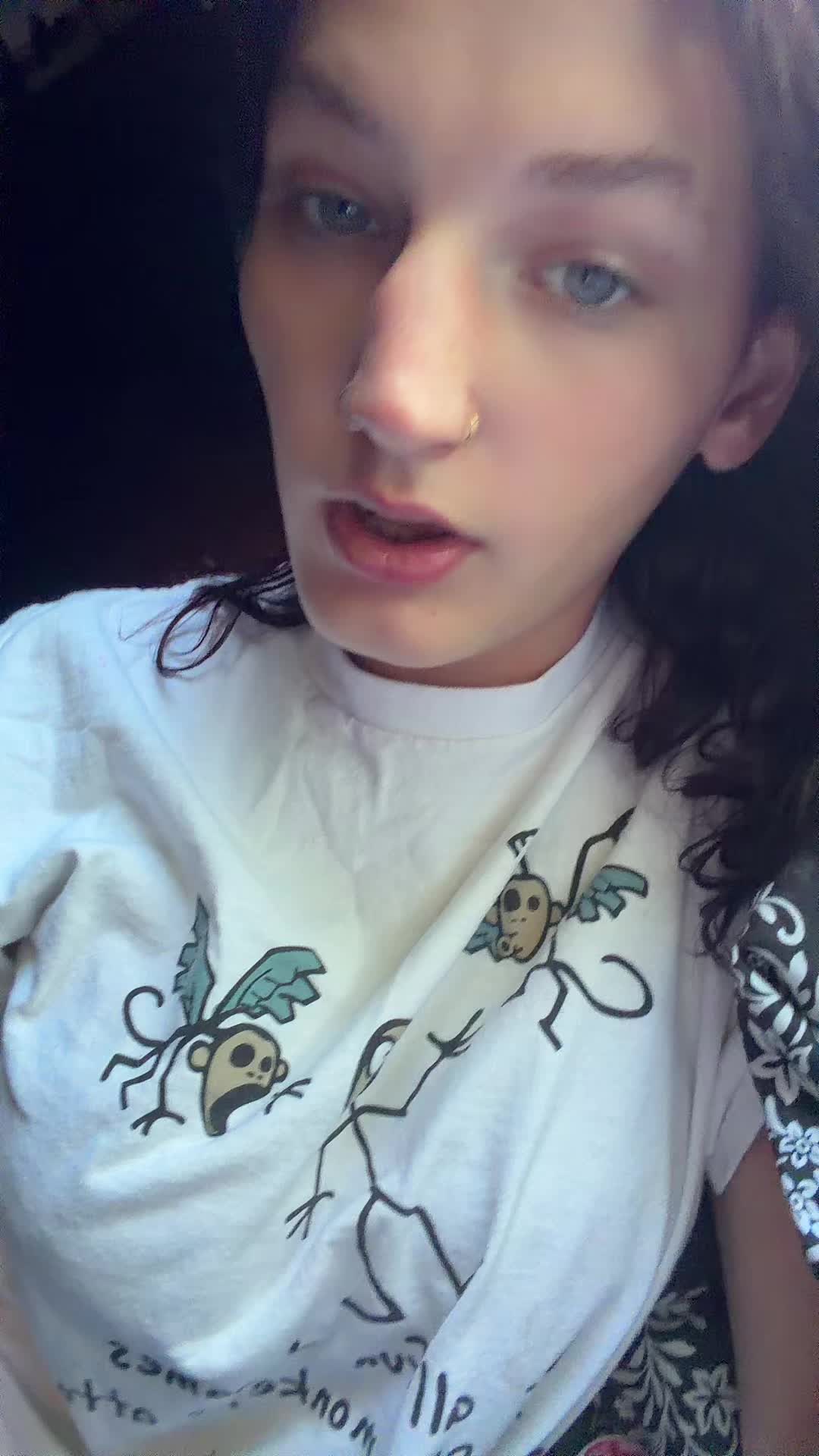 @Thebluechickennugget