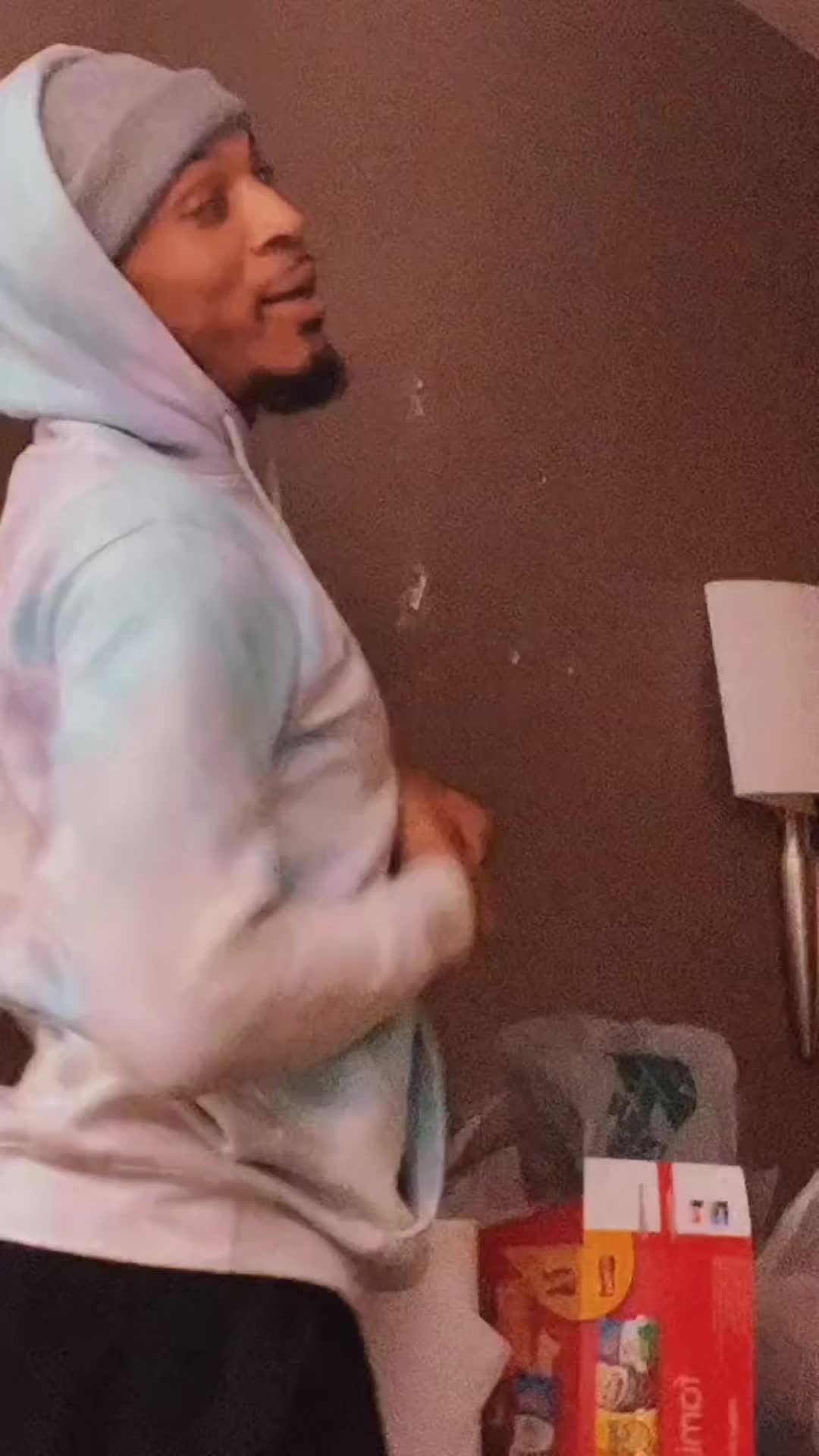 @KViibez