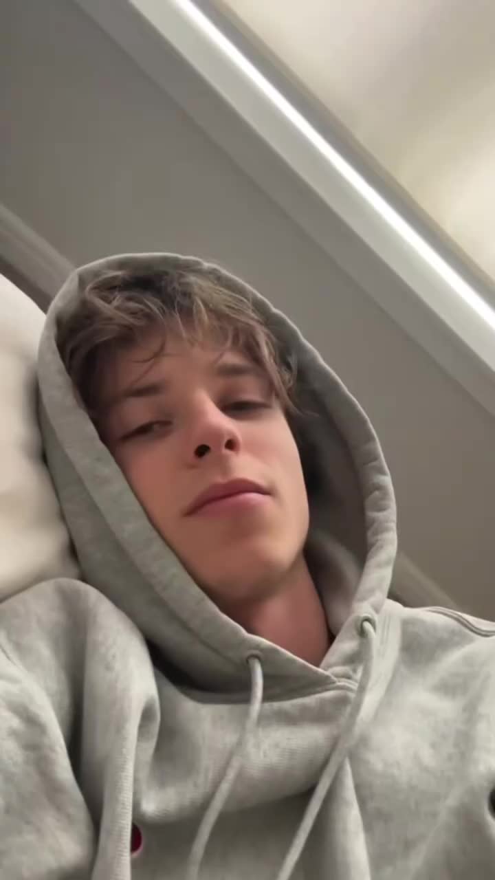@Twinkboy