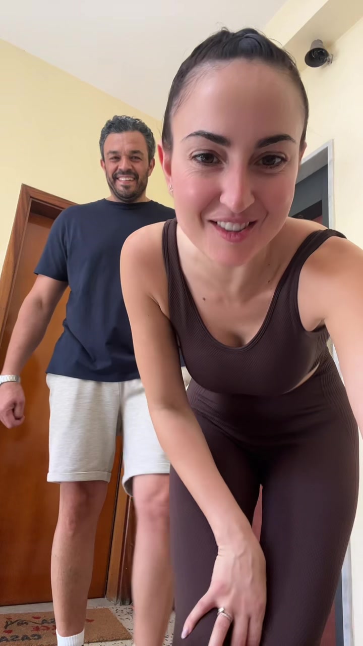 @sassoveronica