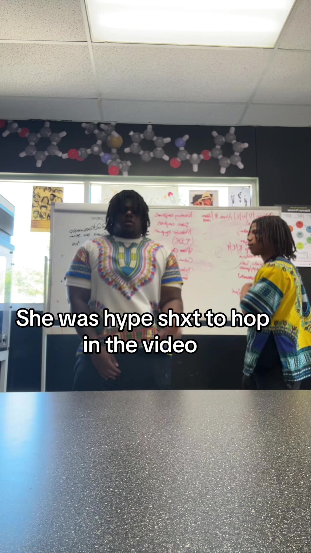 @نييم