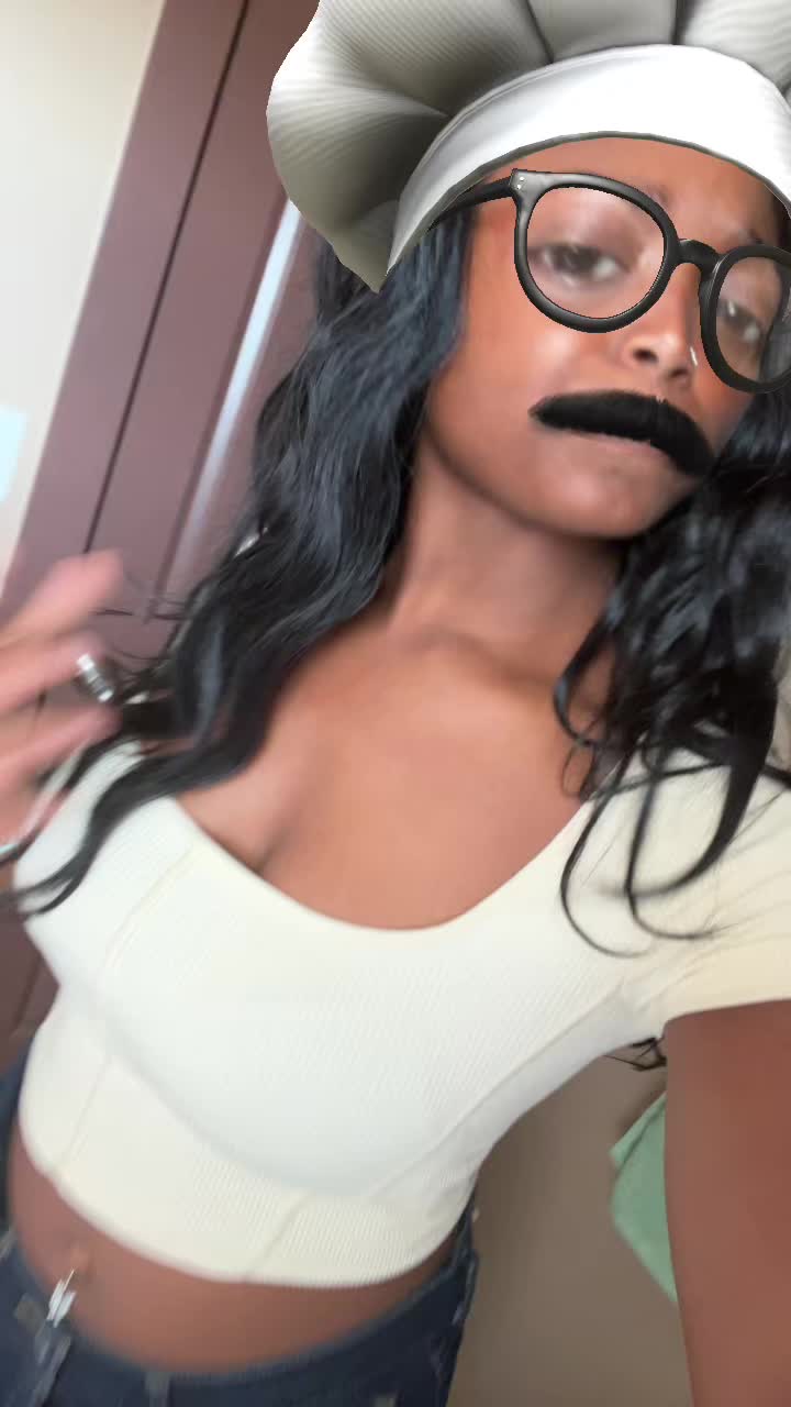 @Liyha_boo🐻🇫🇷🇺🇸🇮🇳