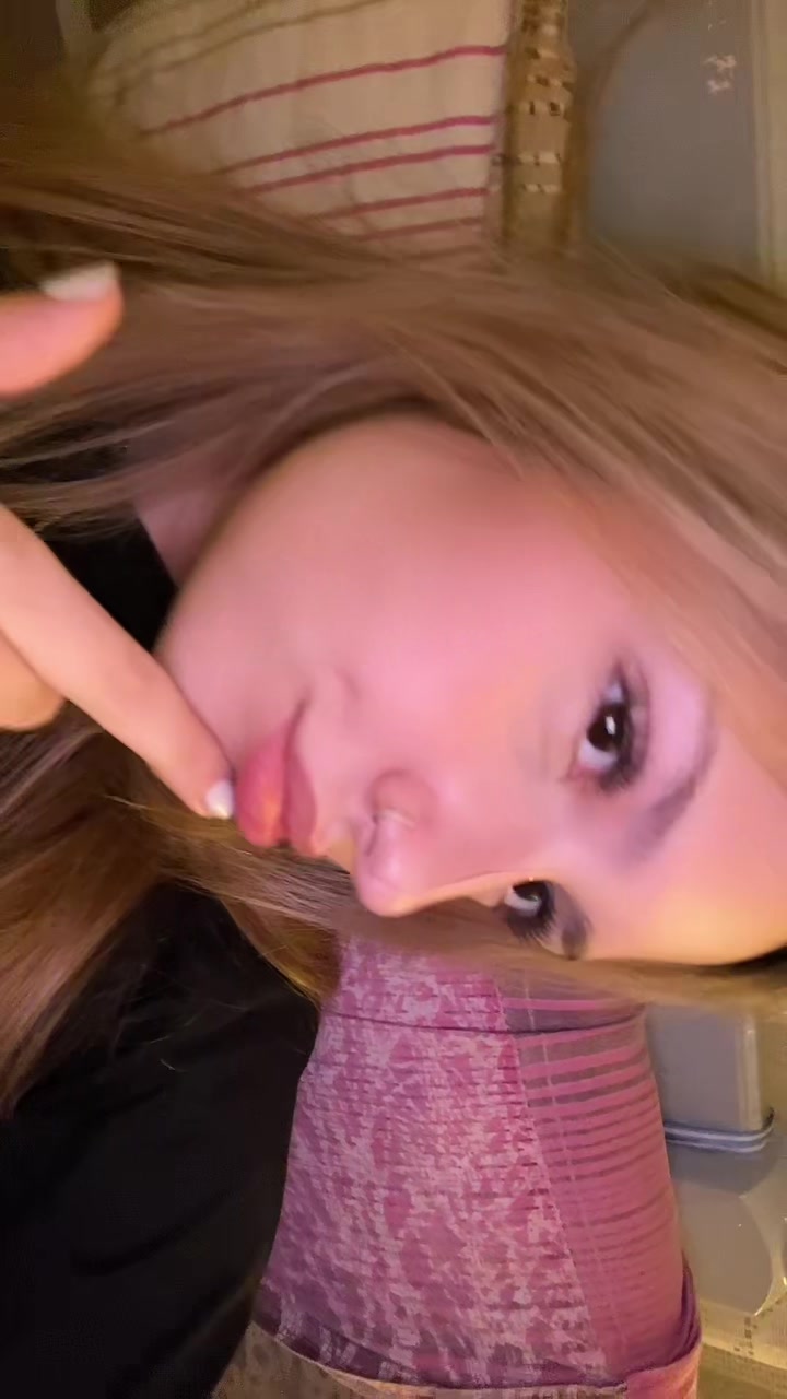 @𝐚𝐧𝐧 ★
