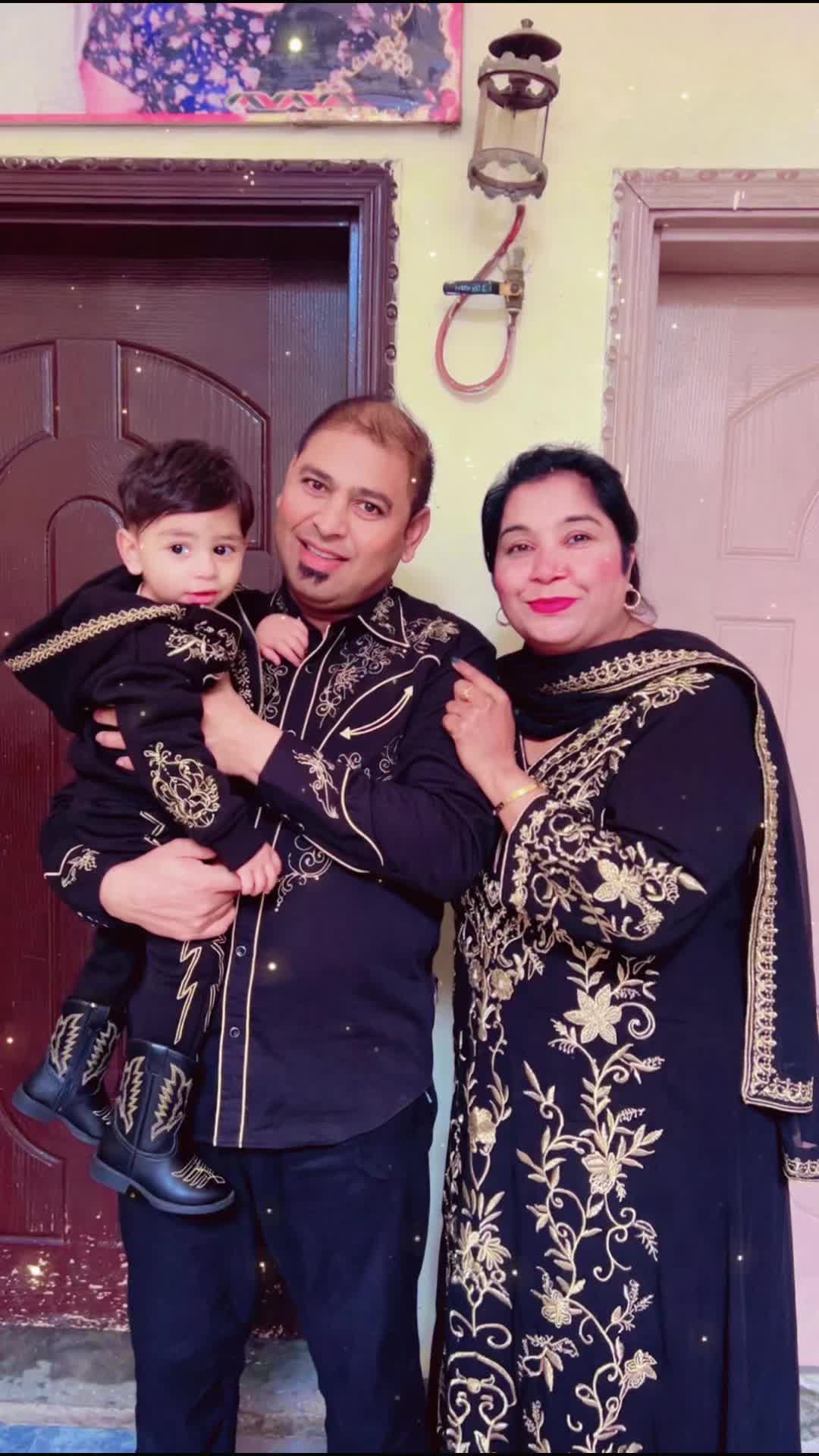 @سرفراز مریم