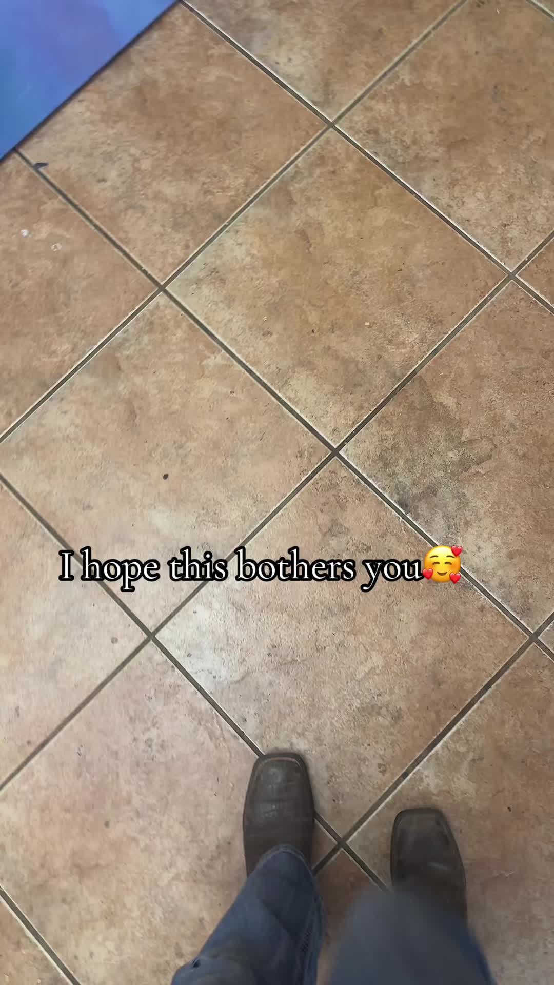 @️