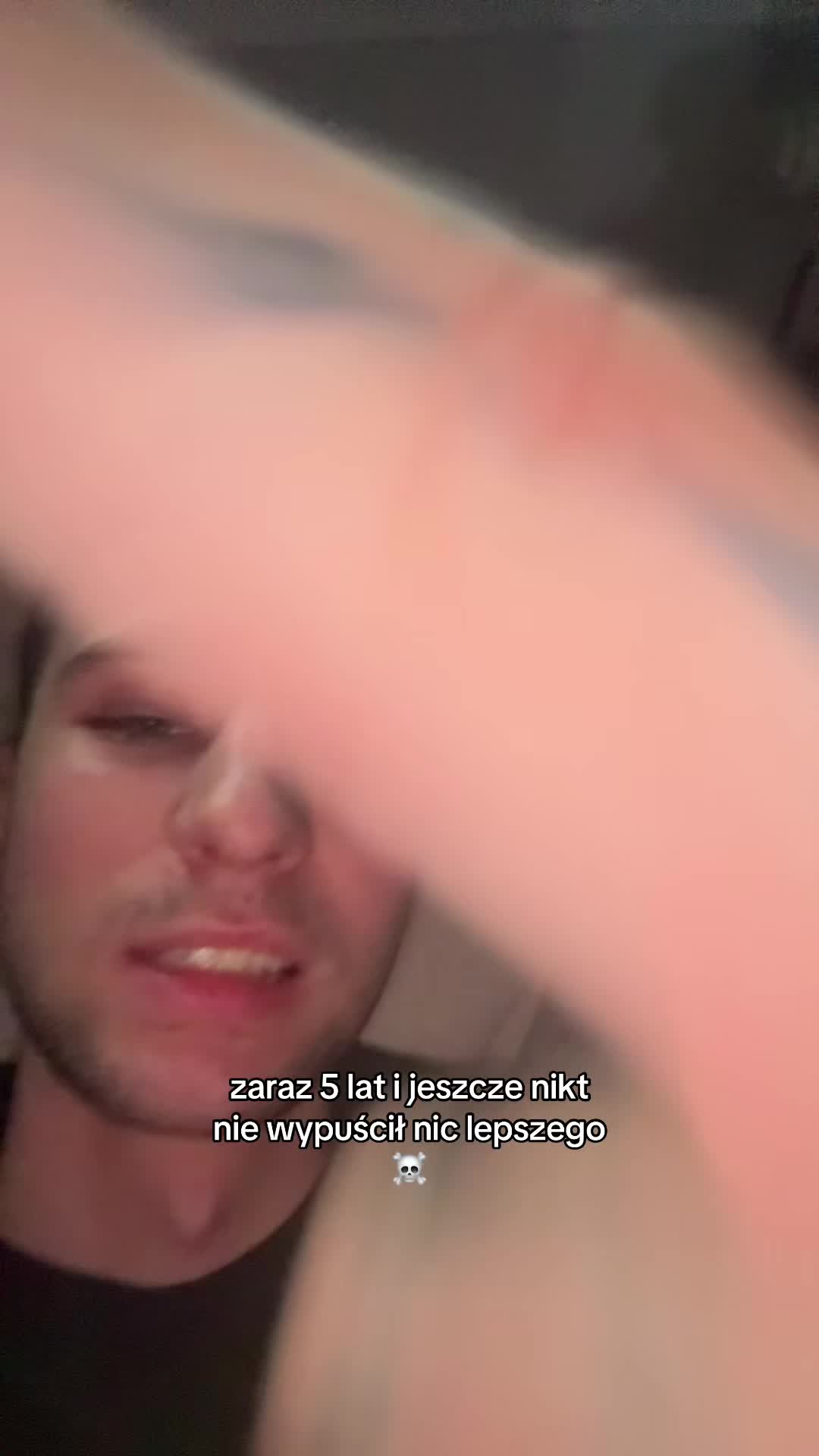 @Kvcper