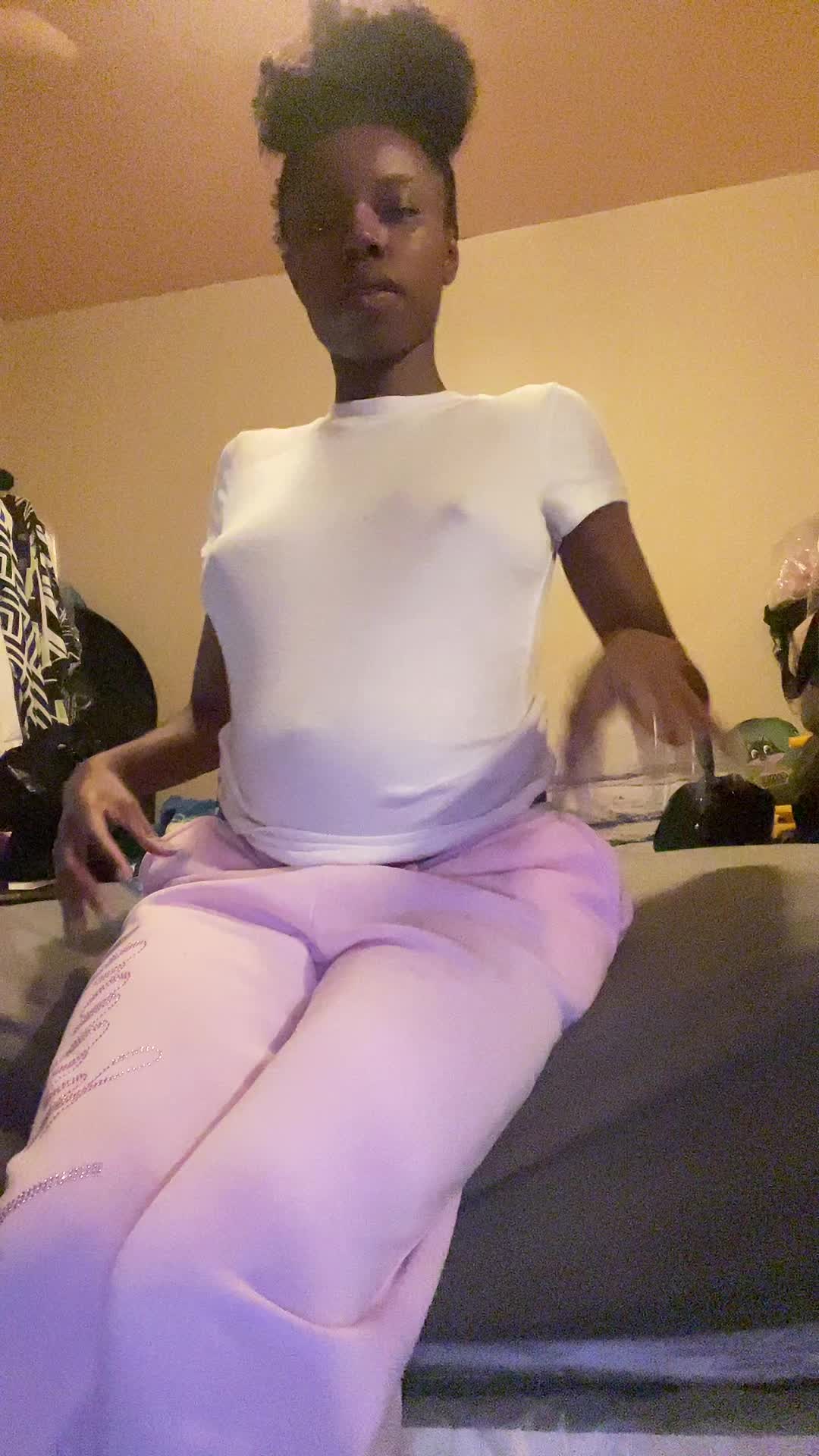 @JayeDaBrat