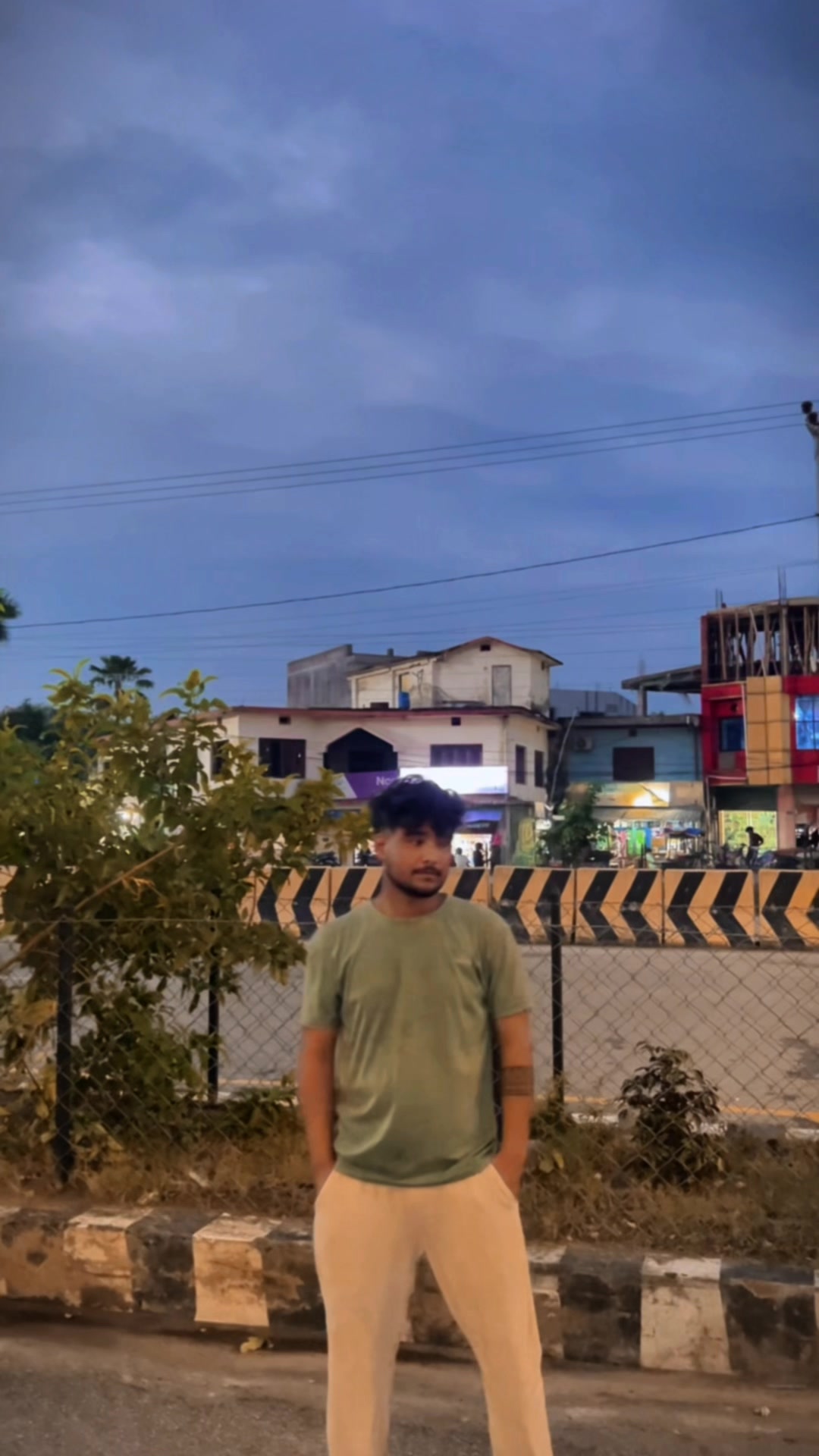 @GIRISARKAR 🕸️👽
