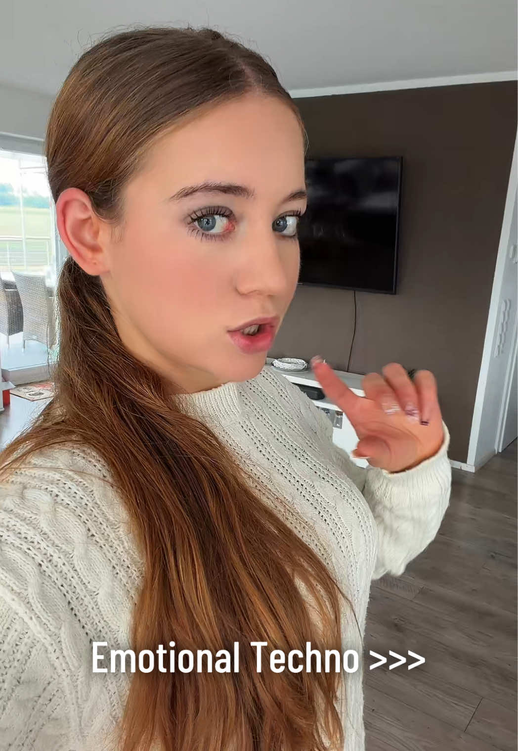 @LUNAAA
