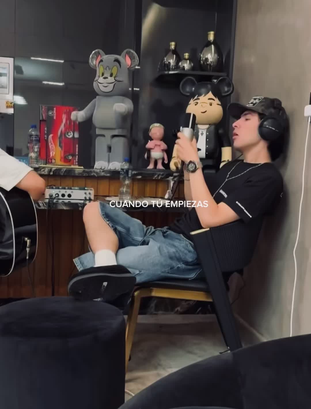 @Iselaa