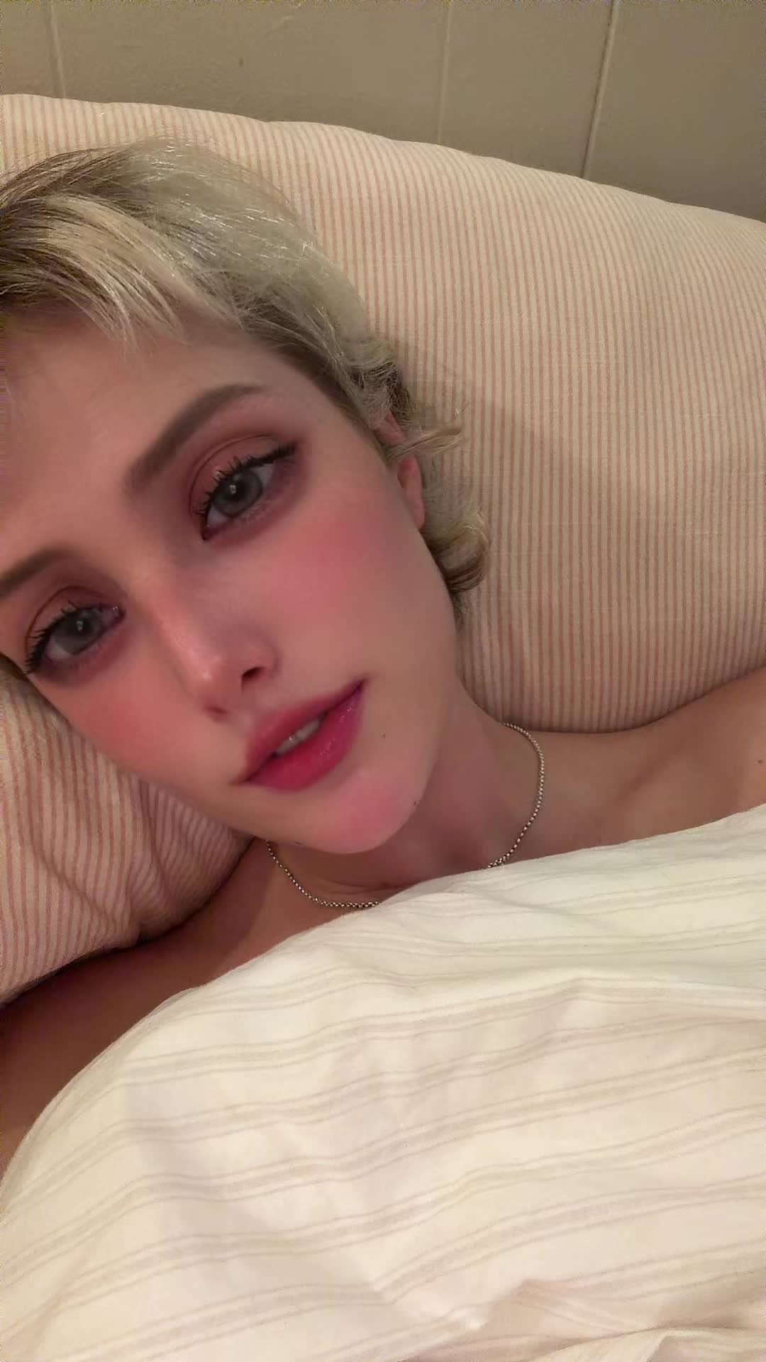 @h0llish0ward