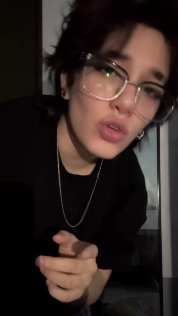 @Ellie