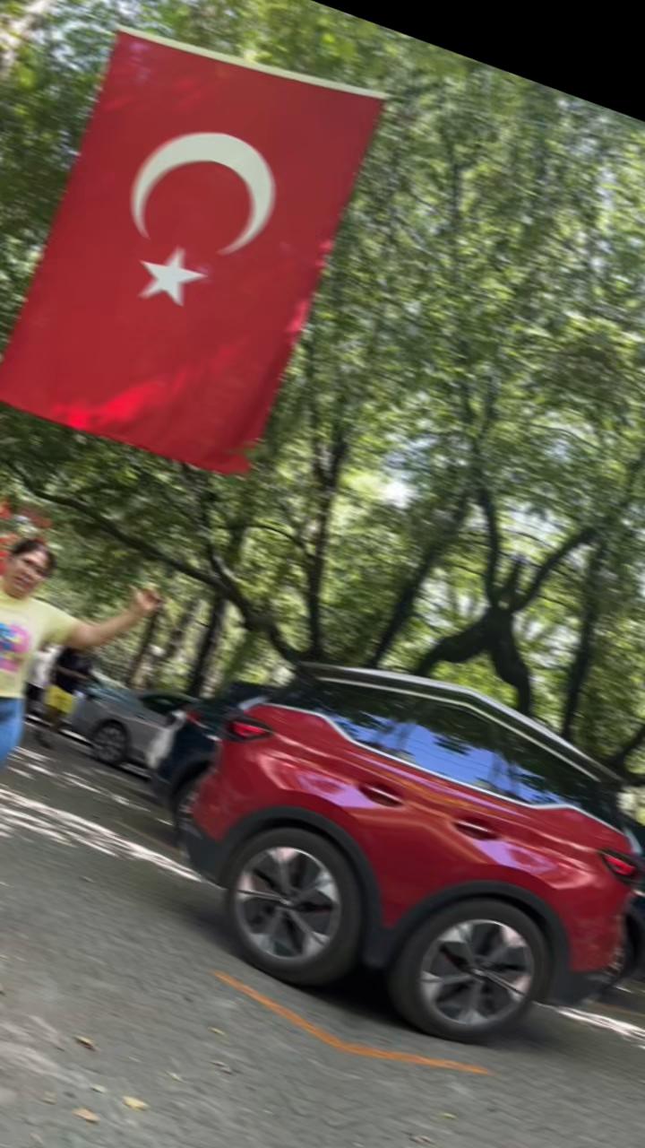 @Leyla Subasi