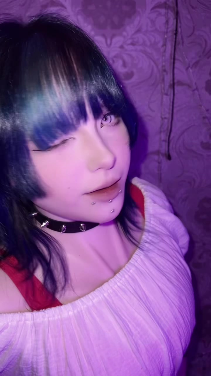@Xrista.