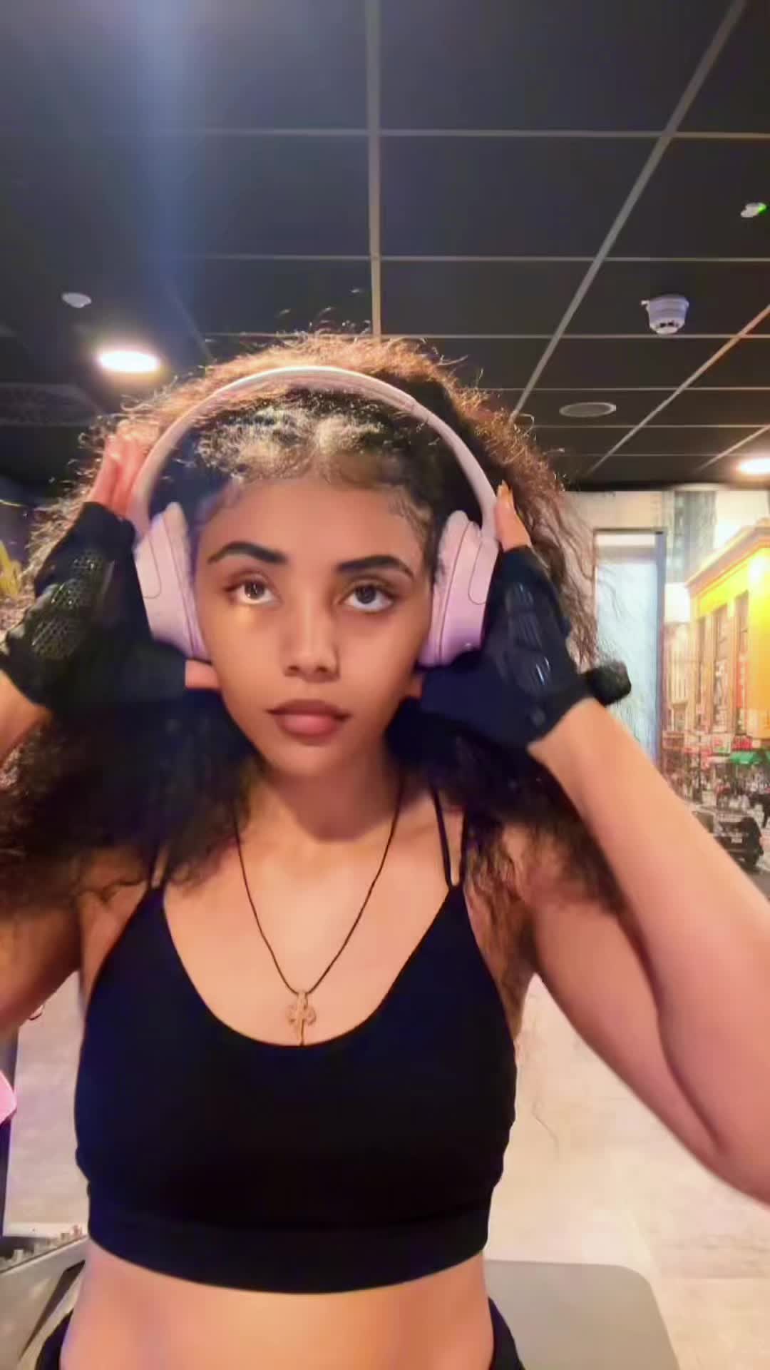 @samrikonjorella🔥