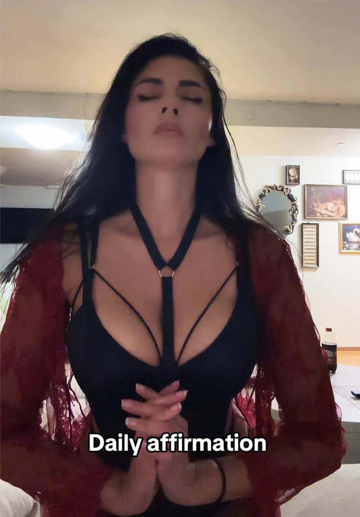 @victoria.x.noire