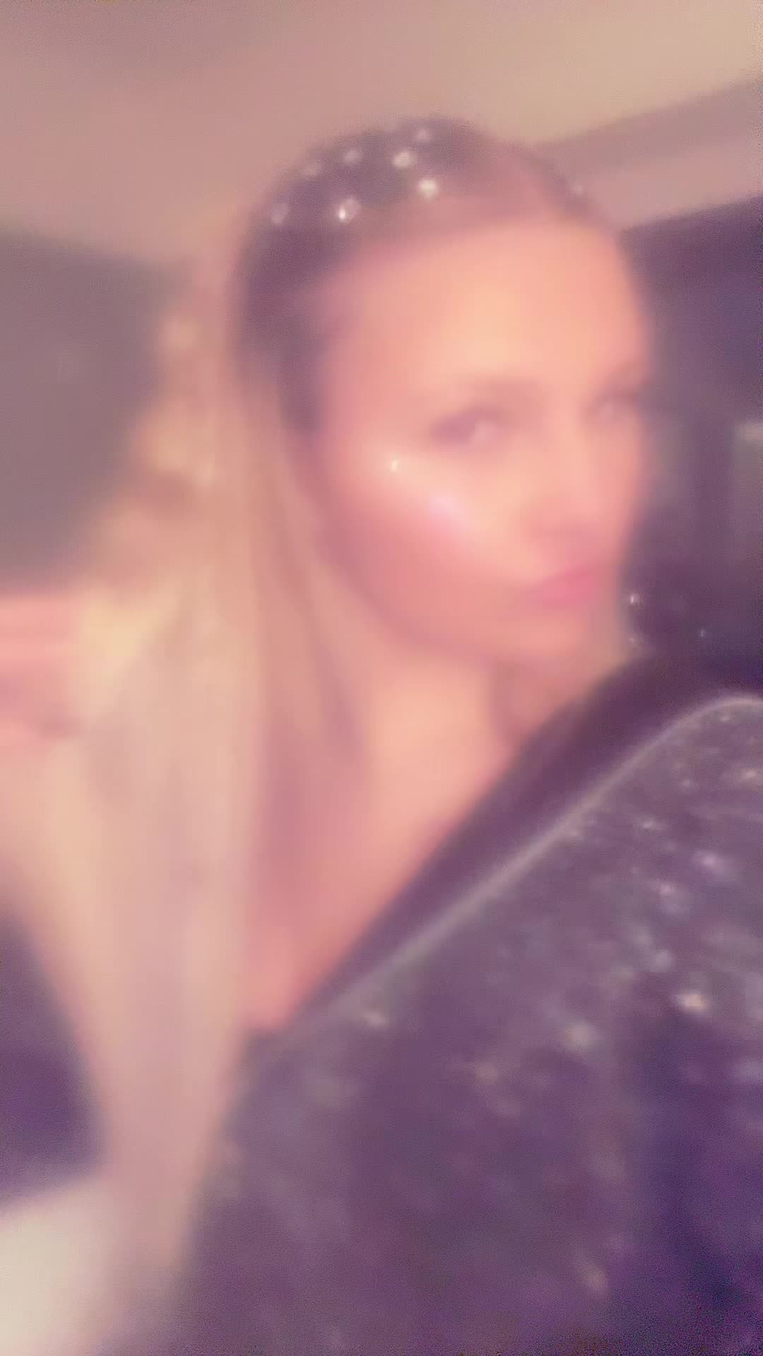 @AYLA 🐆🍒