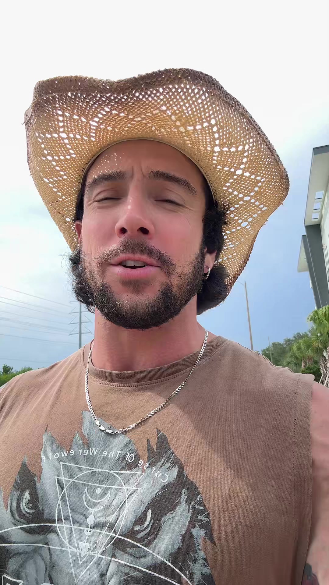 @Brotero