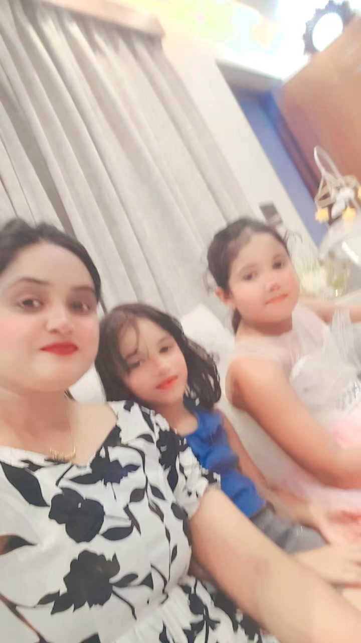 @ShreyA🤍