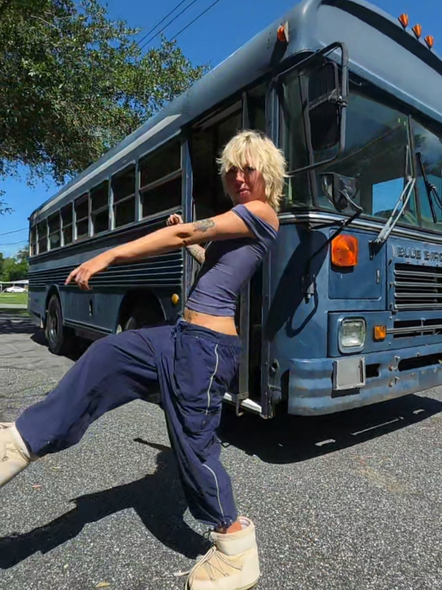 @BusandBunny