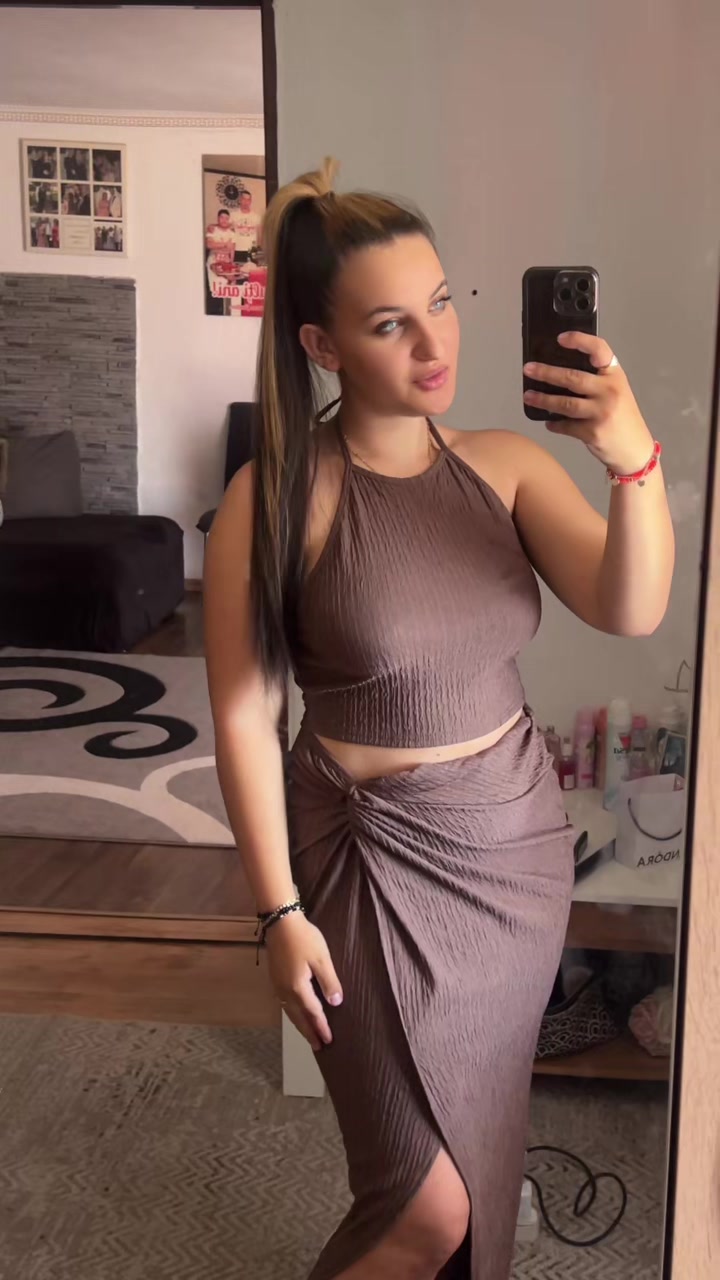 @Ramona2