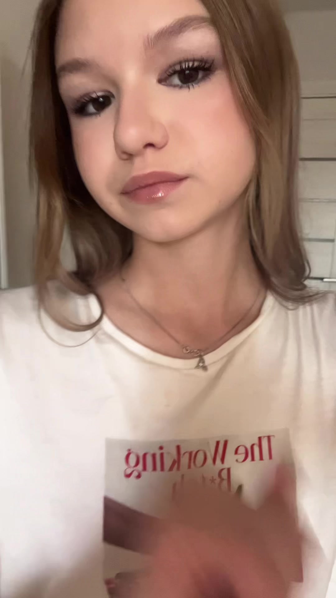 @алисон