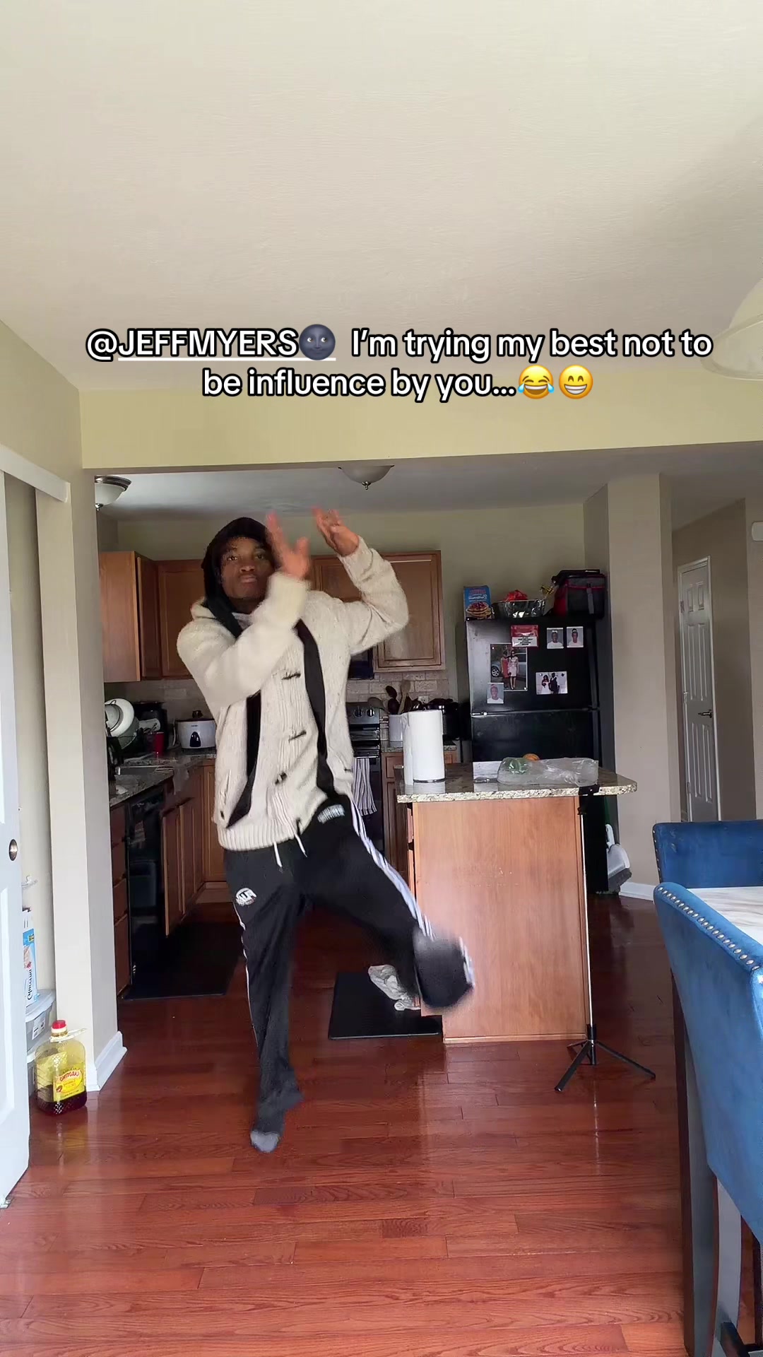 @&trade;[🤵]✨🌍