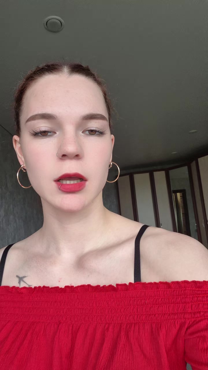 @Elisavetæ